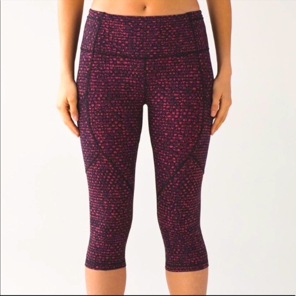 Lululemon Outrun Crop 17”